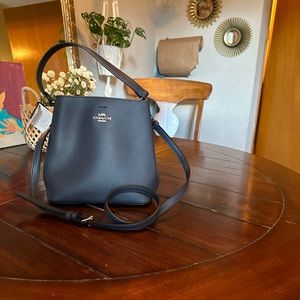 COACH like new satchel, crossbody